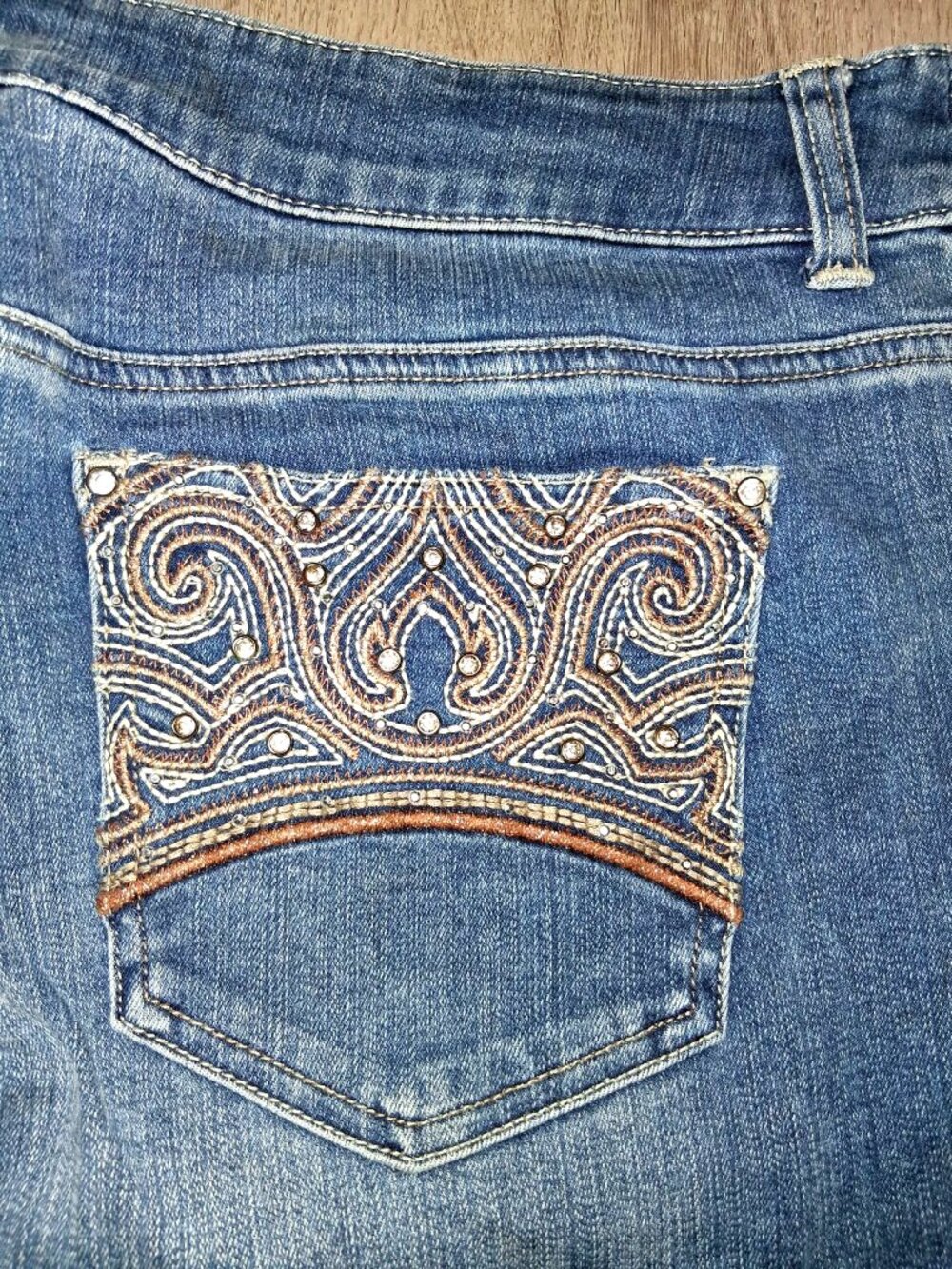 Chico's So Slimming Rhinestone Bling Skinny Jeans Size 2.5 Embroidered Denim - Picture 4 of 9